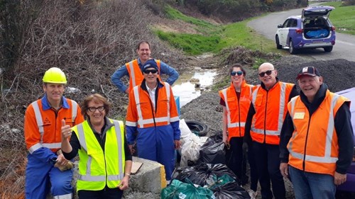 Powerco team picking up rubbish