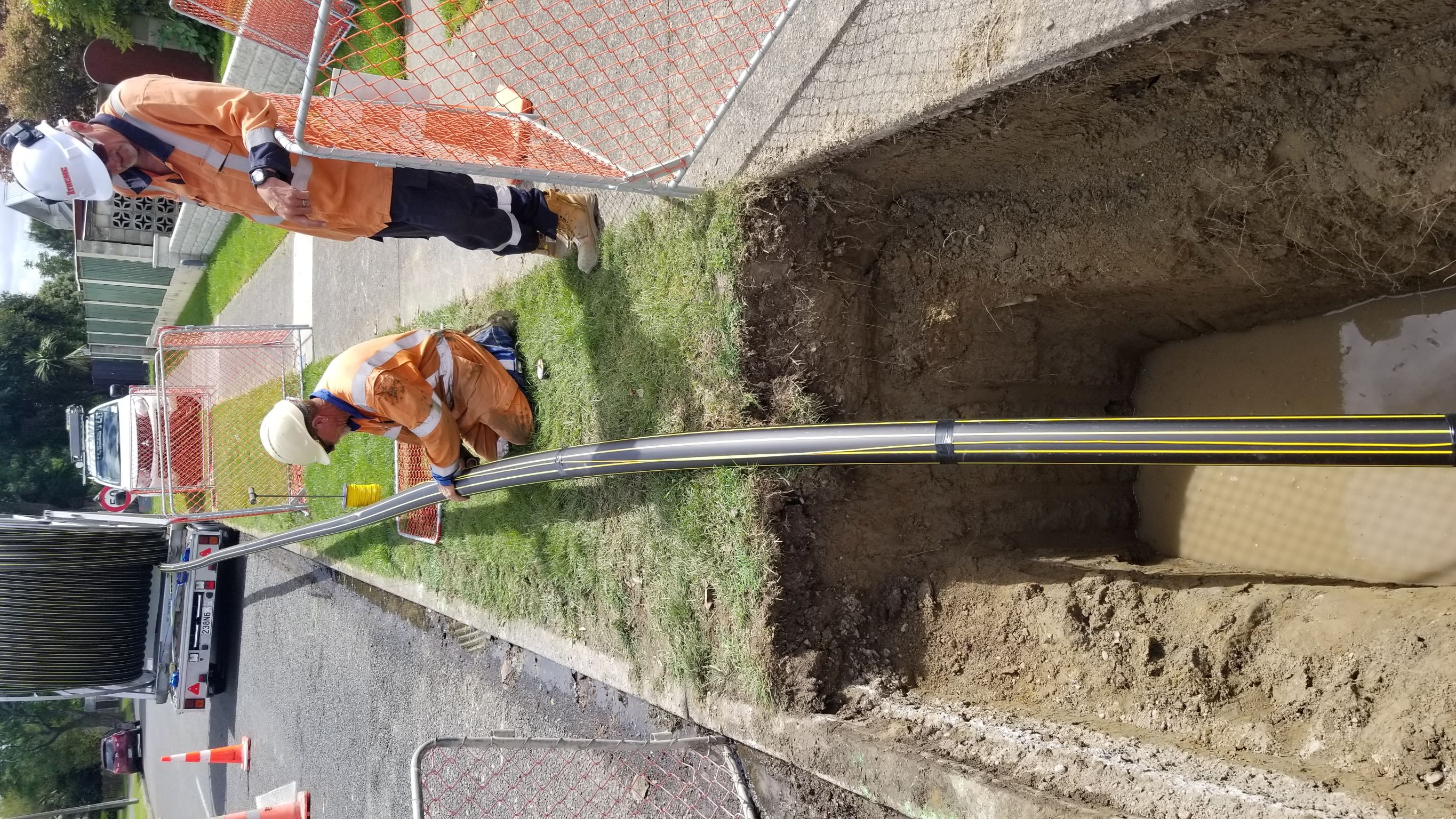 Installing gas pipeline